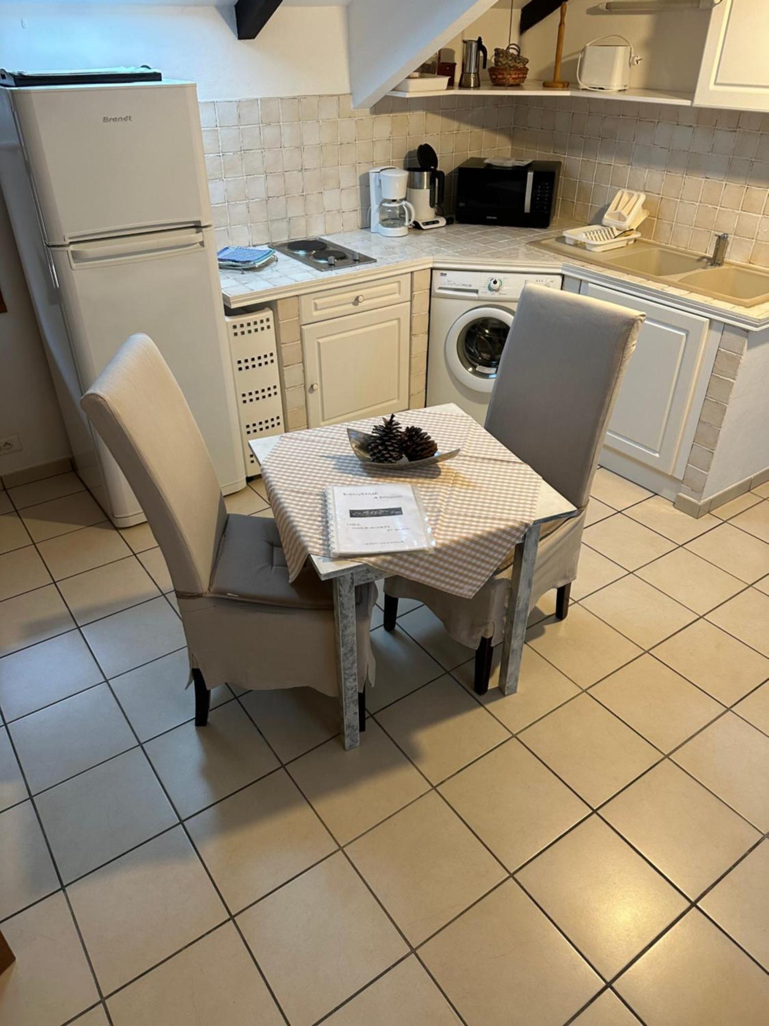 Studio Le Petit Nid D'Amour Meuble Tourisme 3 Etoiles Poggio Santa-Lucia-di-Tallano エクステリア 写真
