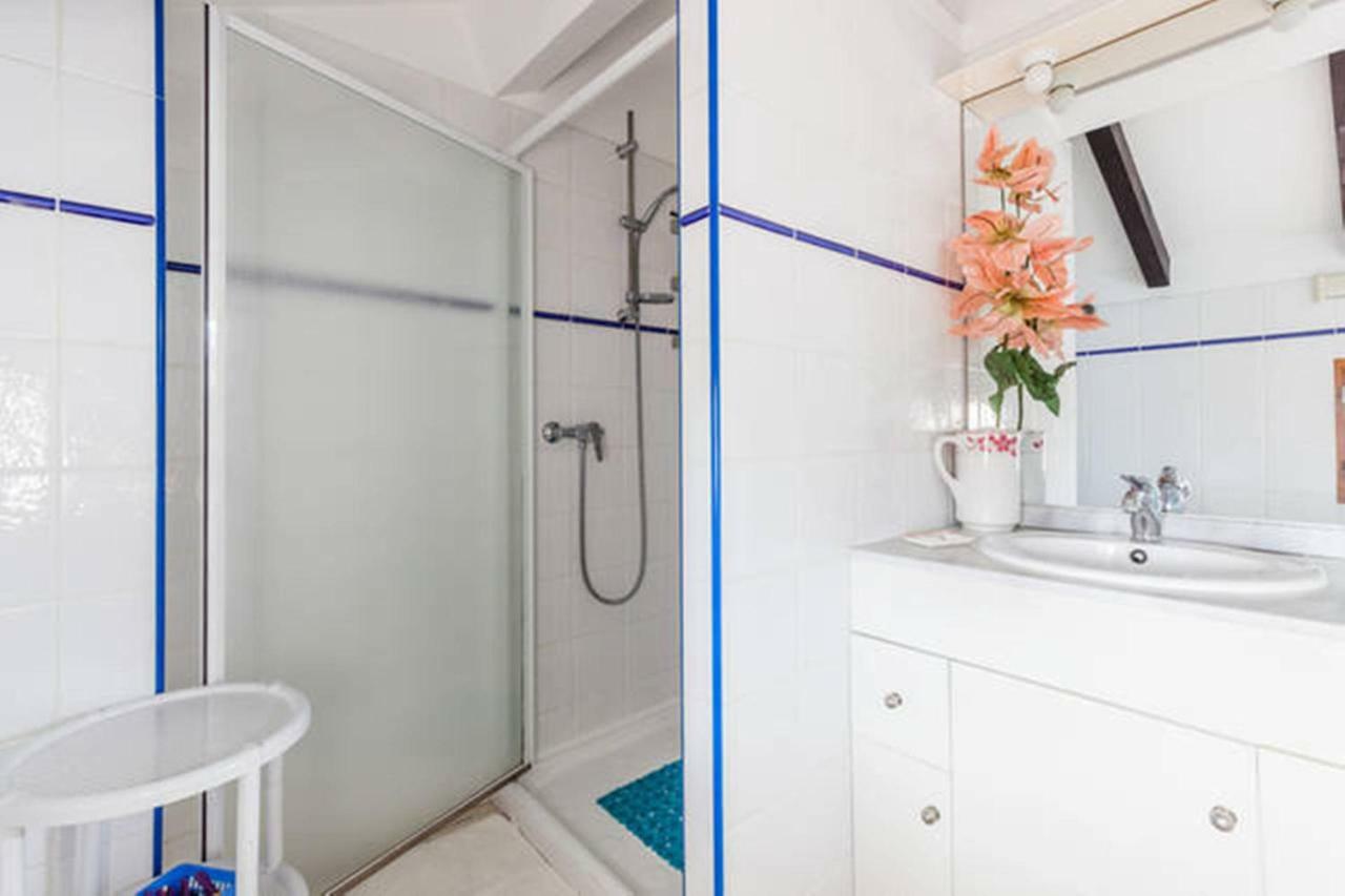 Studio Le Petit Nid D'Amour Meuble Tourisme 3 Etoiles Poggio Santa-Lucia-di-Tallano エクステリア 写真